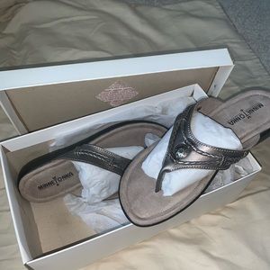 Silver Minnetonka sandals — Still in box